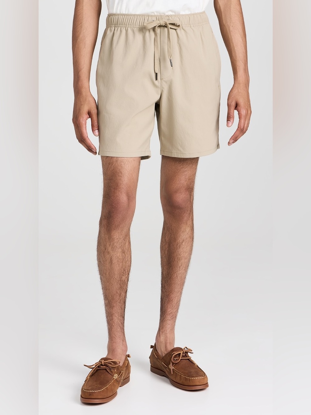 Rhone Men’s Boathouse Shorts Khaki Size Medium Elastic Pull On Stretch Casual 7”